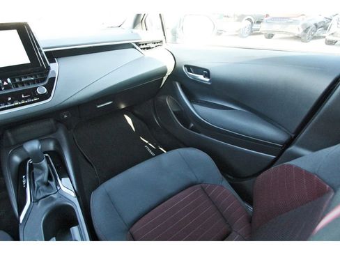 Used 2026 Toyota Corolla SE FWD image 13