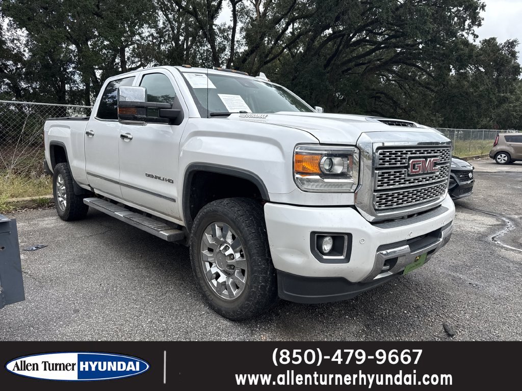 Used 2019 GMC Sierra 2500 Denali w/ Duramax Plus Package AWD/4WD image 1
