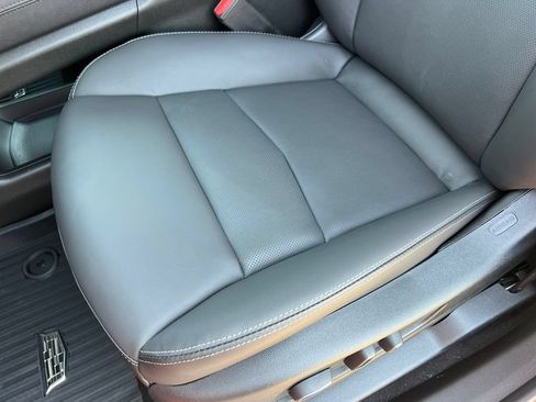 New 2026 Cadillac XT5 Premium Luxury w/ Driver Assist Package AWD/4WD image 10