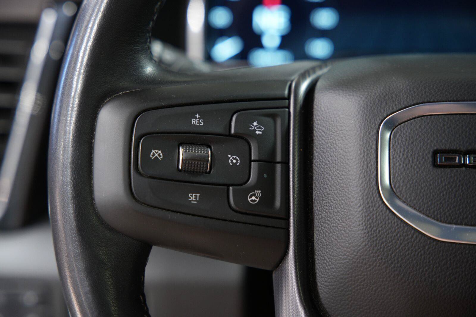 Used 2024 GMC Sierra 2500 Denali Ultimate AWD/4WD image 51