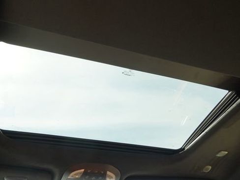 New 2026 Chrysler Pacifica Pinnacle FWD image 17