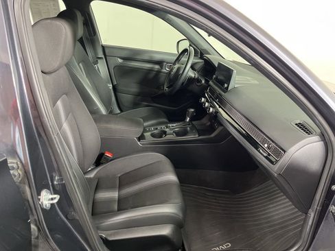 Used 2022 Honda Civic Sport image 6