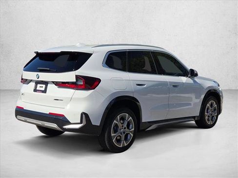 Certified 2023 BMW X1 xDrive28i w/ Premium Package AWD/4WD image 5