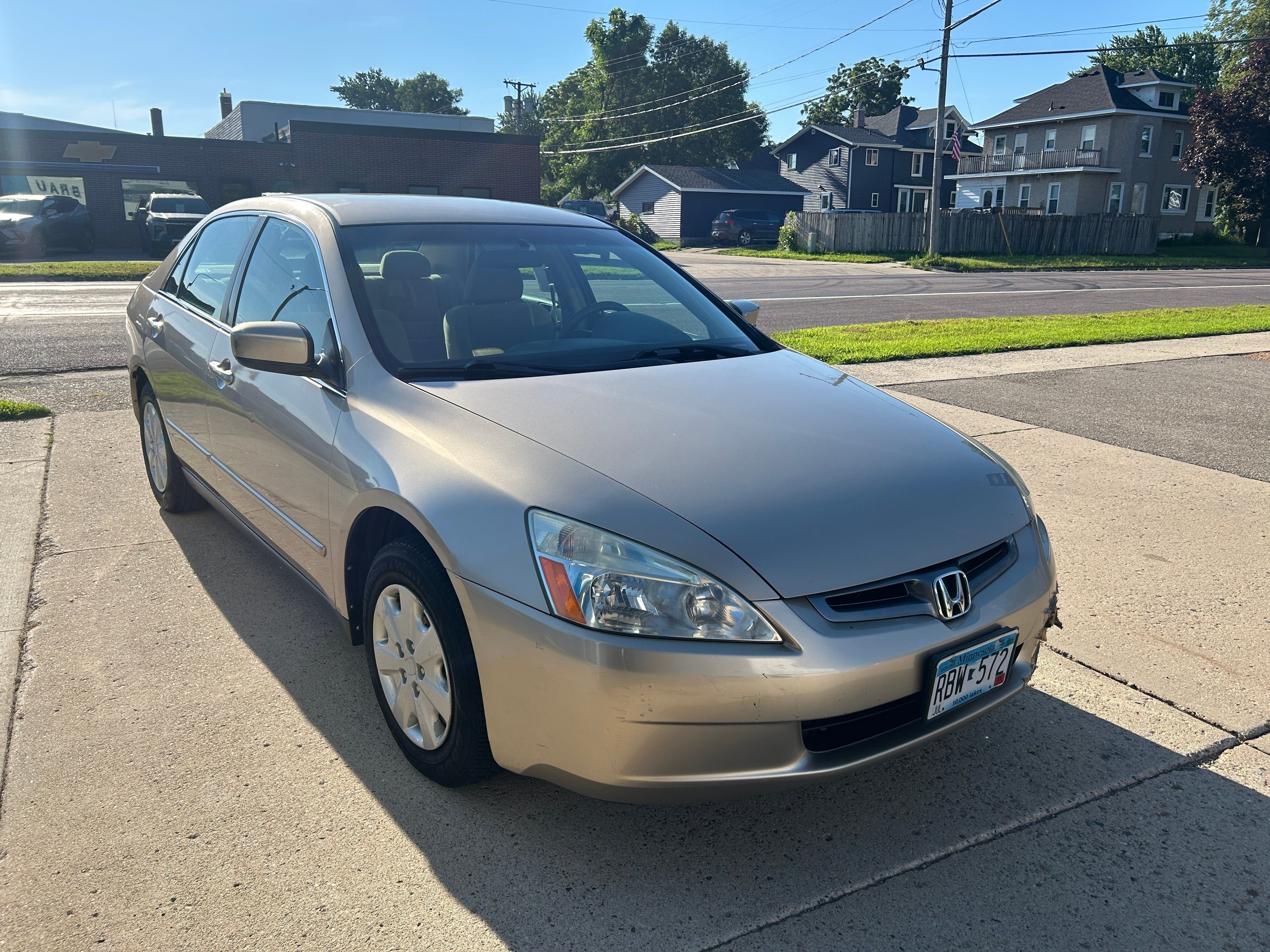 Used 2004 Honda Accord LX image 4
