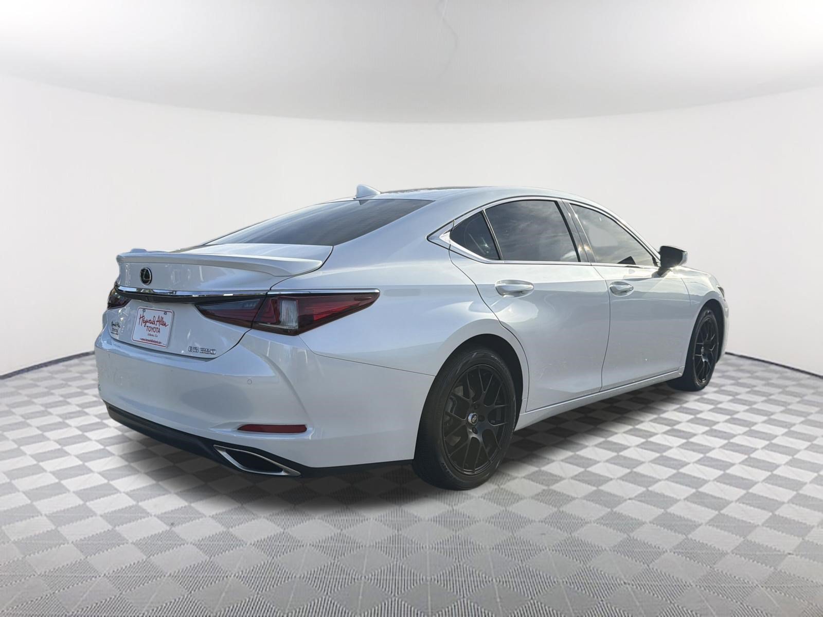 Used 2021 Lexus ES 350 w/ Premium Package FWD image 16