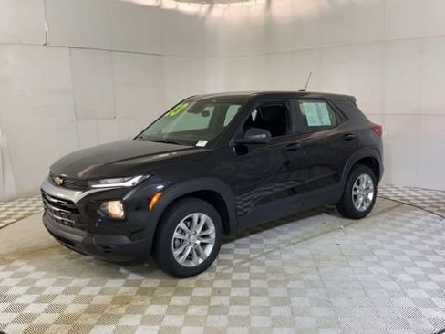 Used 2023 Chevrolet TrailBlazer LS AWD/4WD image 7