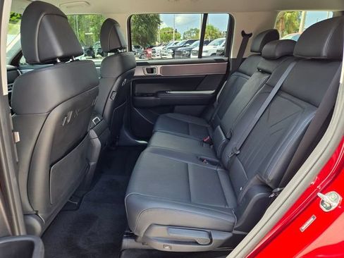 Used 2024 Hyundai Santa Fe SEL FWD image 14
