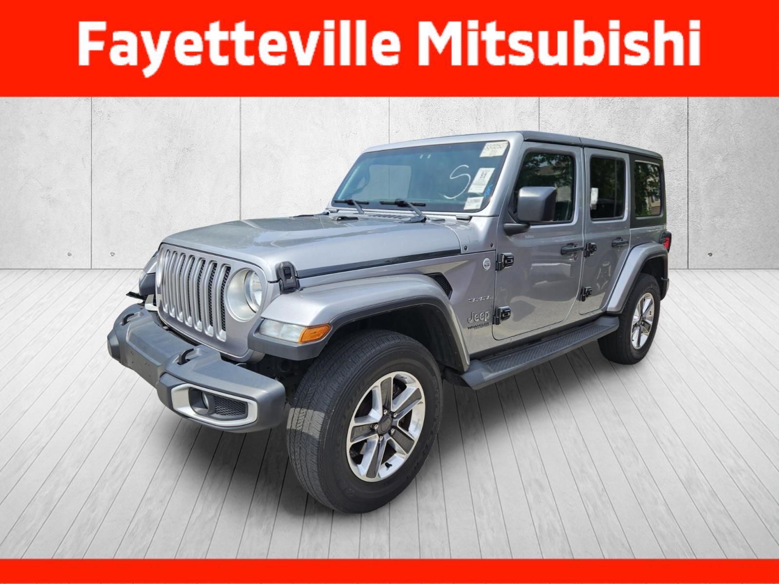Used 2018 Jeep Wrangler Unlimited Sahara AWD/4WD image 6