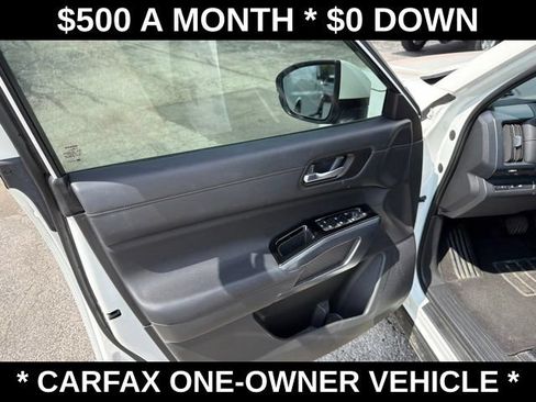 Used 2023 Nissan Pathfinder SL w/ Lighting Package (N92) AWD/4WD image 13