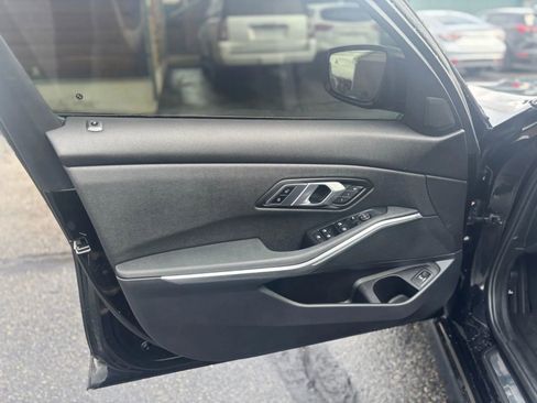 Used 2021 BMW 330i xDrive 330i xDrive Sedan 4D w/ Driving Assistance Package image 9