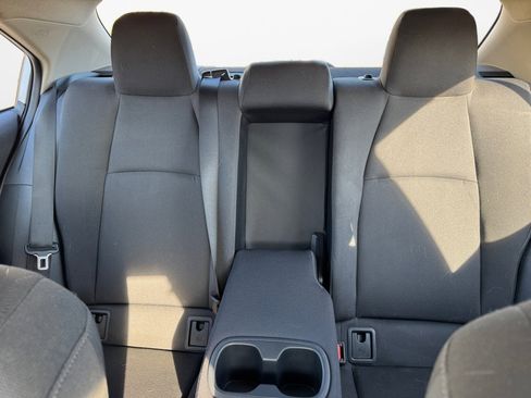 Used 2023 Toyota Corolla LE image 12