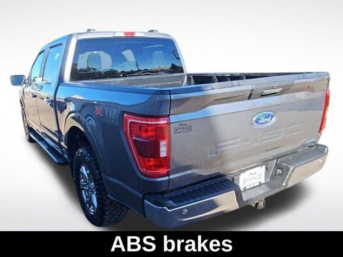 Used 2021 Ford F150 XLT w/ XTR Package image 7