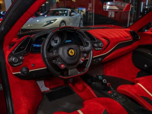 Used 2020 Ferrari 488 Pista Spider RWD image 57