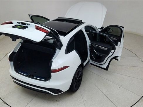 Used 2025 Jaguar F-PACE R-Dynamic S image 86