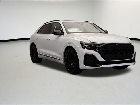 New 2026 Audi SQ8 Prestige image 7