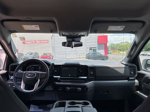 Used 2024 GMC Sierra 1500 Elevation AWD/4WD image 34