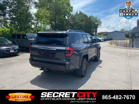 Used 2026 Toyota 4Runner SR5 AWD/4WD image 5