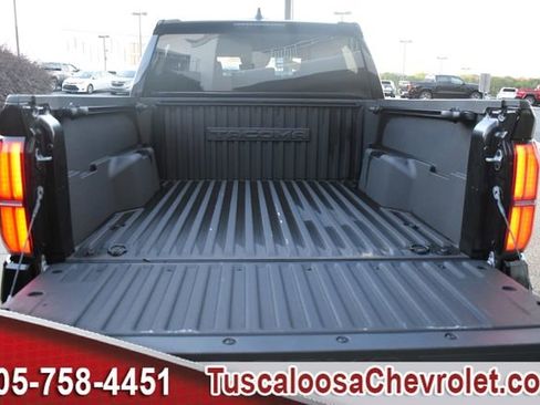Used 2024 Toyota Tacoma SR5 image 9
