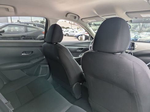 Used 2020 Nissan Sentra S image 30