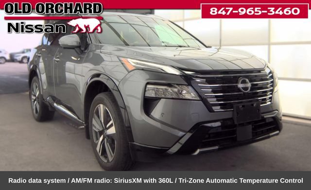 Used 2025 Nissan Rogue Platinum w/ Tech Package AWD/4WD image 2