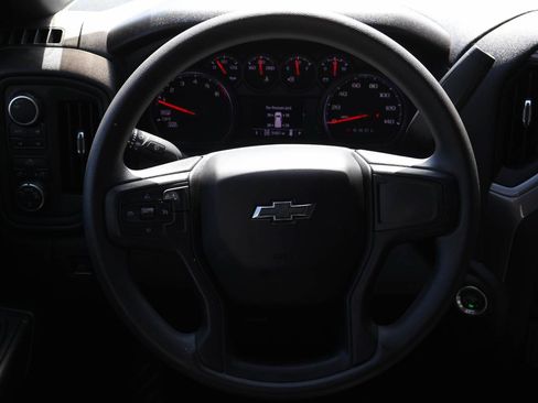Used 2023 Chevrolet Silverado 1500 Custom Trail Boss w/ LPO, Dark Essentials Package AWD/4WD image 12