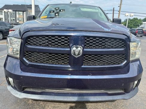 Used 2014 RAM 1500 Express RWD image 2