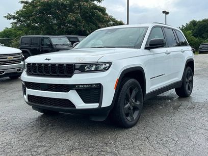 New 2026 Jeep Grand Cherokee Limited w/ Limited Altitude Package