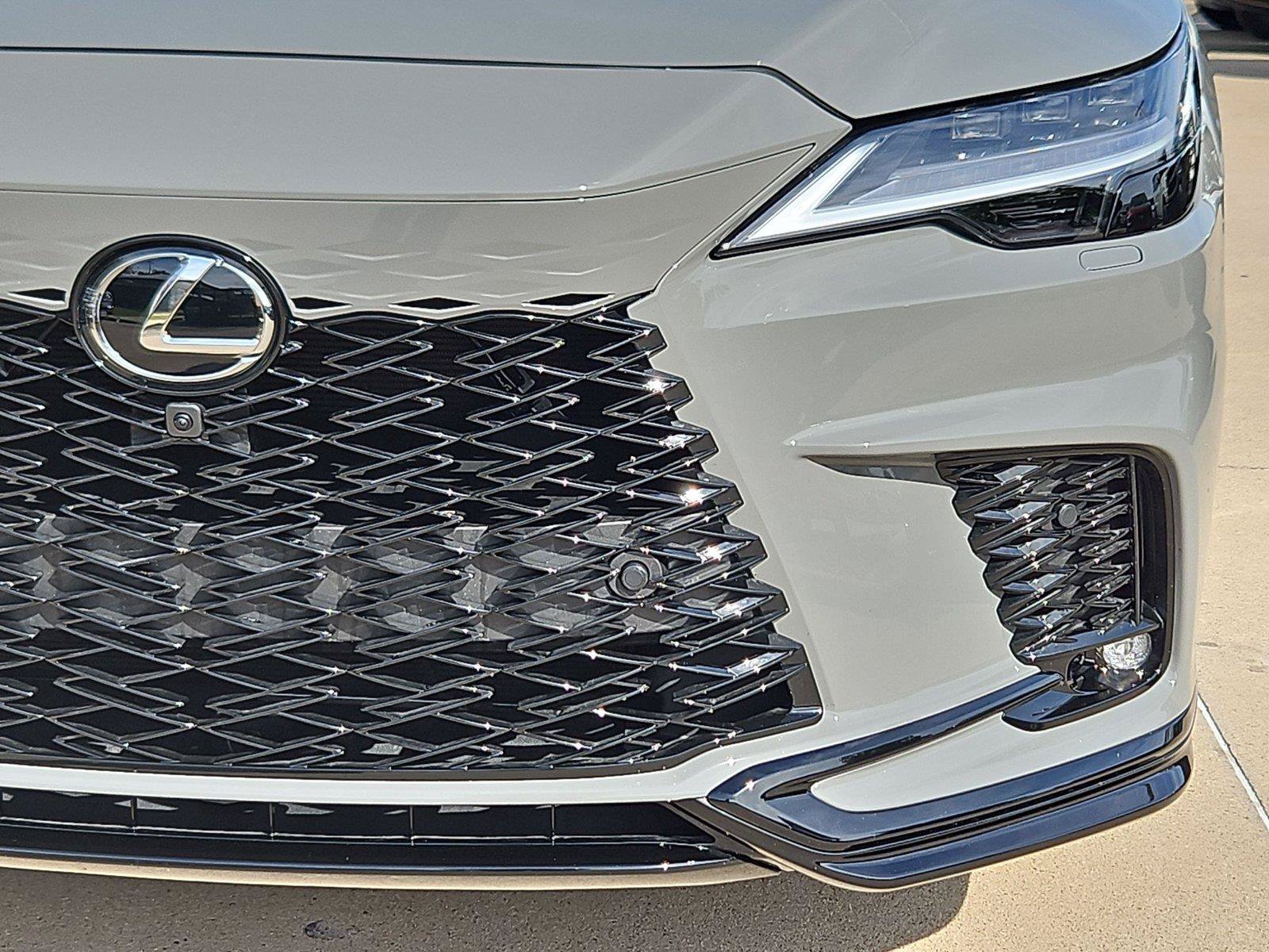 Used 2026 Lexus RX 500h F Sport w/ Appearance Package AWD/4WD image 6