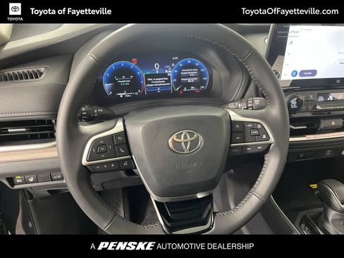 Used 2026 Toyota Grand Highlander FWD image 28