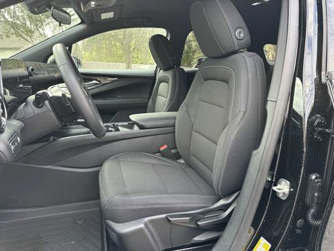 New 2026 Chevrolet Blazer EV LT image 15