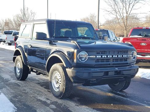 New 2025 Ford Bronco 2-Door image 3