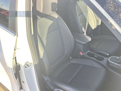 Used 2023 Kia Seltos EX image 21