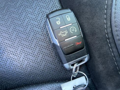 Used 2021 RAM 3500 Laramie image 40