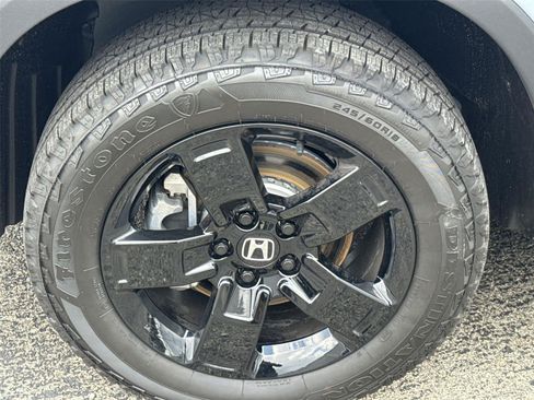 Used 2026 Honda Ridgeline Black Edition image 11
