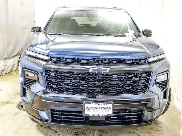 New 2027 Chevrolet Traverse RS w/ LPO, Floor Liner Package AWD/4WD image 5