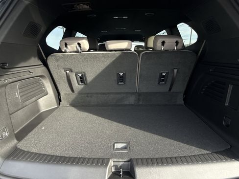 New 2026 GMC Acadia Elevation image 26