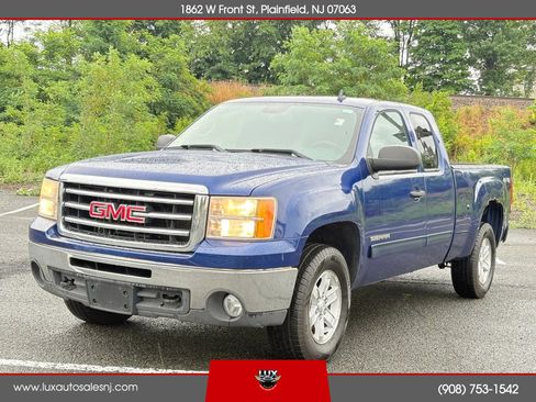 Used 2013 GMC Sierra 1500 SLE w/ Power Tech Package AWD/4WD image 2