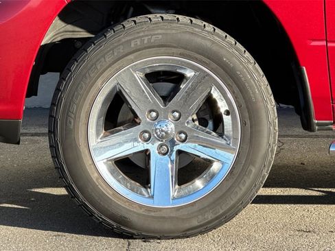 Used 2014 RAM 1500 Express image 24