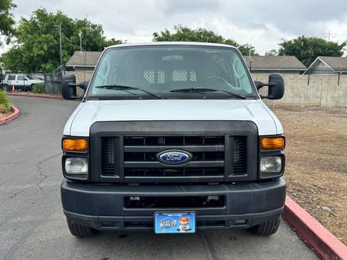 Used 2010 Ford E-250 and Econoline 250 image 5