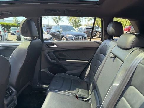 Used 2020 Volkswagen Tiguan SEL Premium R-Line AWD/4WD image 26