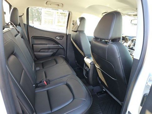 Used 2020 Chevrolet Colorado ZR2 image 16