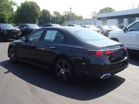 Used 2024 Mercedes-Benz E 350 4MATIC Sedan image 5