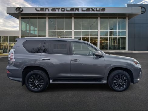Used 2022 Lexus GX 460 Premium image 2