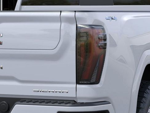 New 2026 GMC Sierra 2500 Denali Ultimate AWD/4WD image 11