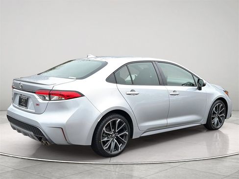 Used 2022 Toyota Corolla SE image 19