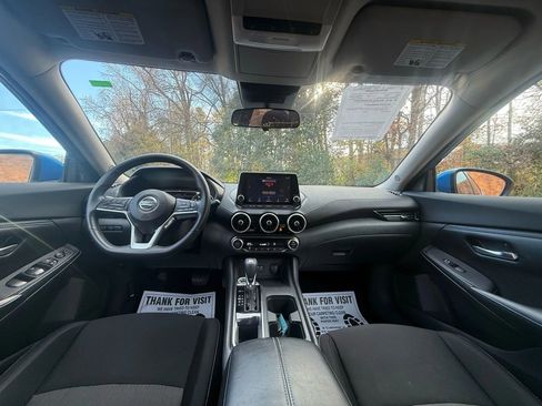 Used 2020 Nissan Sentra SV w/ Lighting Package image 26