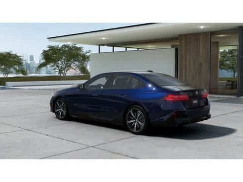 New 2027 BMW 550e xDrive AWD/4WD image 2