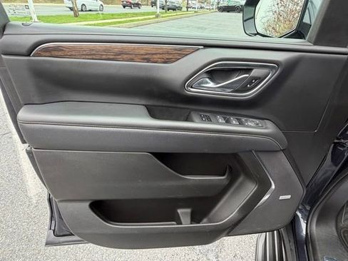 Certified 2023 Chevrolet Suburban Premier AWD/4WD image 29