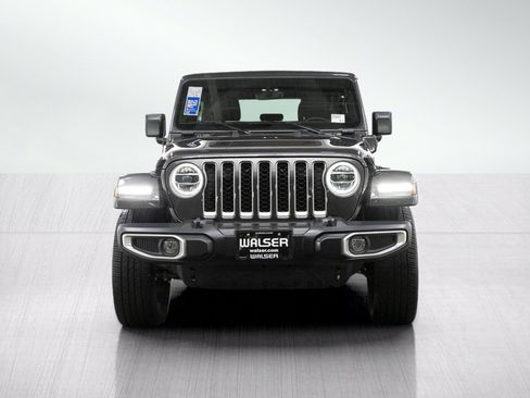 Used 2021 Jeep Wrangler Unlimited Sahara w/ Cold Weather Group AWD/4WD image 8