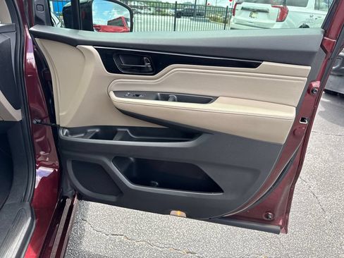 Used 2019 Honda Odyssey Elite image 15